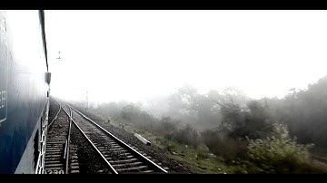 11057 passes through rare fog in Bhusawal Itarsi Stretch