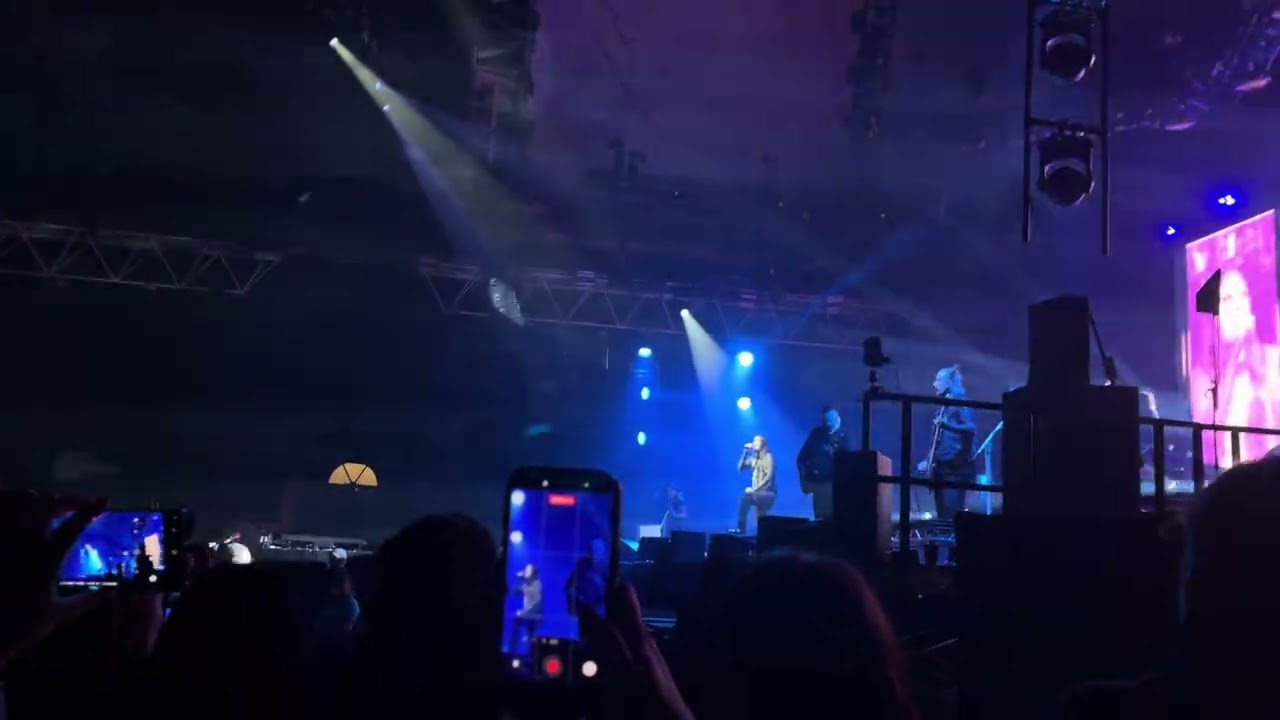 Motionless In White - Afraid Of The Dark (live at the Alexandra Palace 2026)