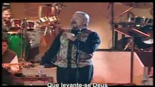 Video voorbeeld van "Paul Wilbur - Let God Arise (Legendado em português)"