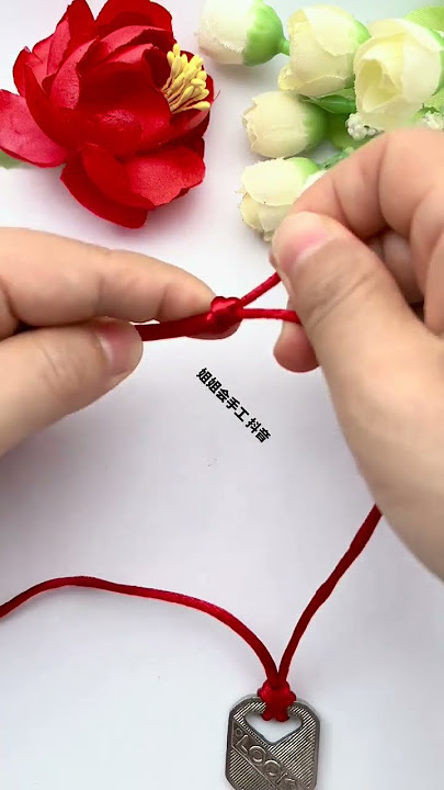 How to tie your keys to prevent losing them Rope braiding skills sharing Pendant jewelry knottin