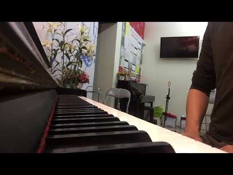Video: Cách Chơi Legato Trên Piano