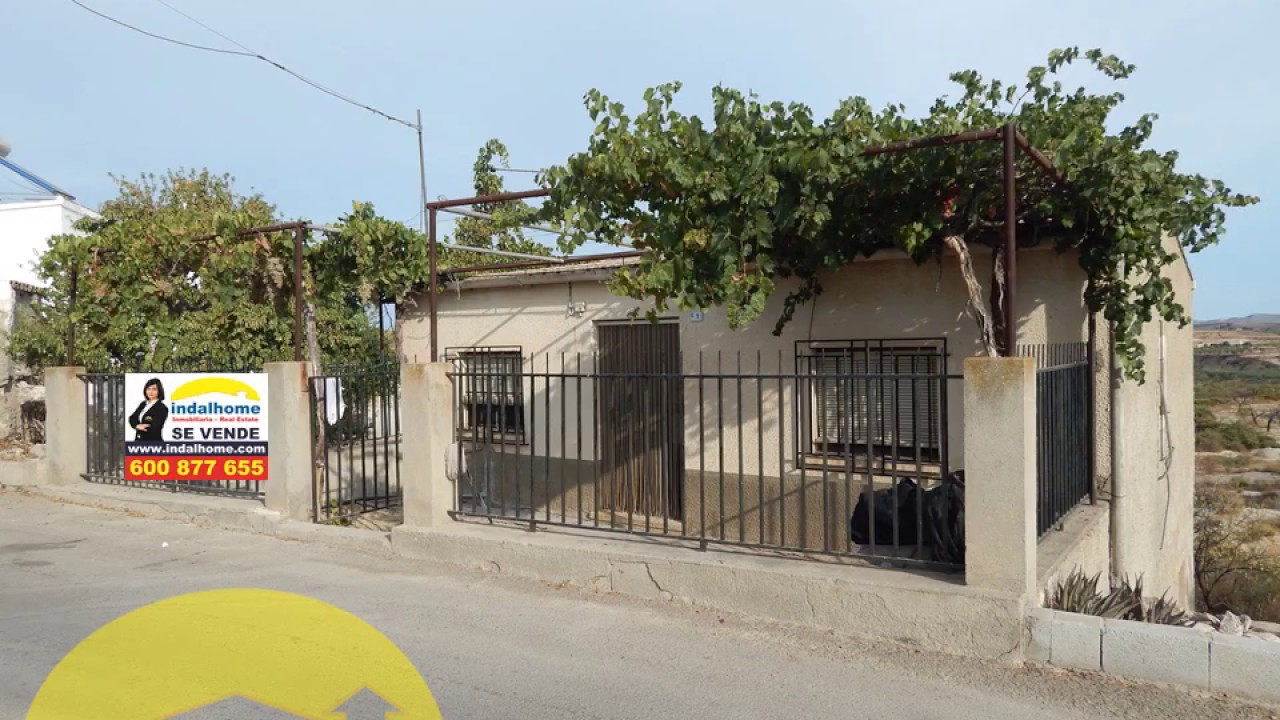 Casa de pueblo en Cariatiz
