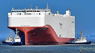 LNG Autotransporter Drehung RoRo car carrier SIEM CONFUCIUS U-turn 3 tugs Emden D5LL5 IMO 9841017