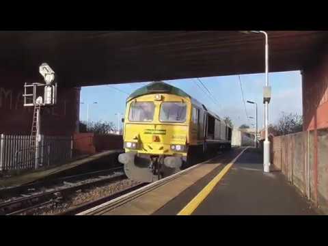 video editing software free *DCR 5 Tone* 66599 passes Stowmarket on 4L97: 30/12/2017
