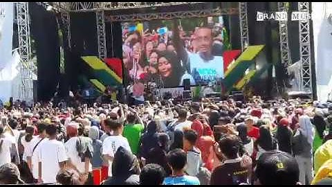 YOVIE AND NUNO JANJI SUCI LIVE IN SURABAYA 2019