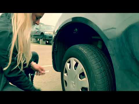 Video: Hoe lang duurt het om een bumper van een auto te vervangen?