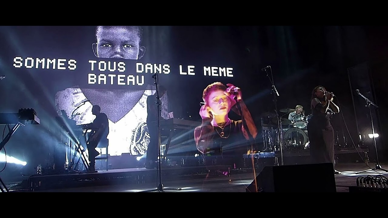 Massive Attack feat. Elizabeth Fraser - Teardrop - YouTube