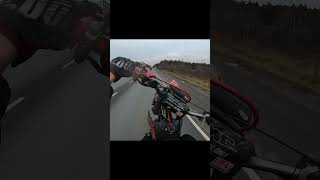 стант на питбайке #bikelife #wheeliemachine #motocross #wheelie #ride #burnout