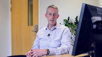 What is the aim of warfarin treatment