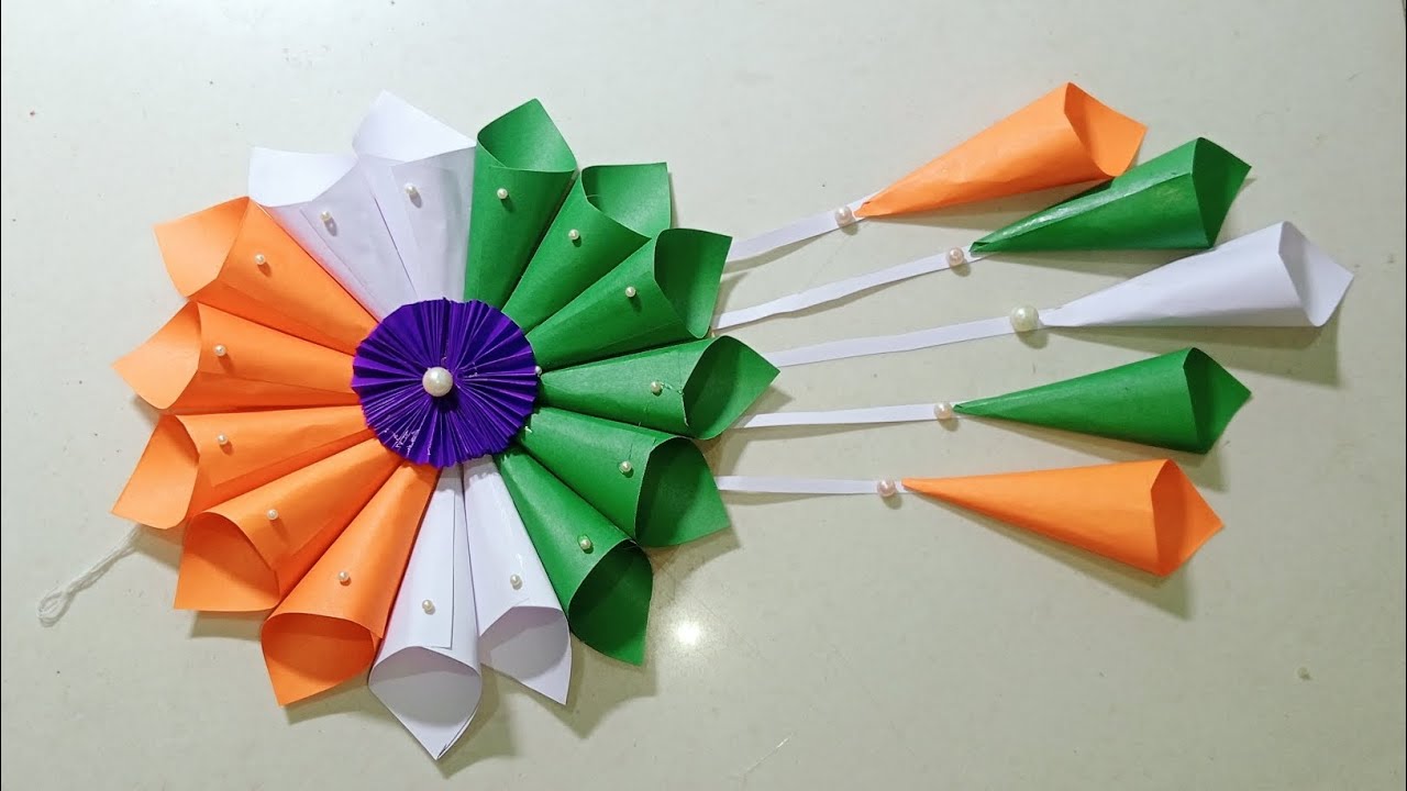 10 Quick Easy Paper Wall Hanging Ideas / Heart Flower Wall decor / Cardboard  Reuse /Room Decor DIY