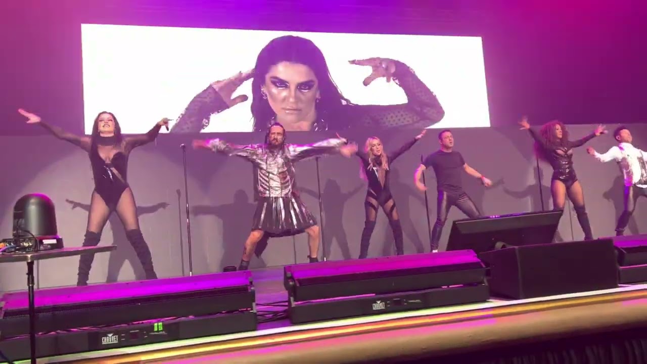 Mírame a los ojos/ No es obsesión/ un pie tras otro pie - OV7 Treinta USA Tour - San Jose CA