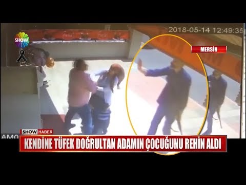 Cem Yılmaz | Yediğin önünde, yemediğin arkanda.