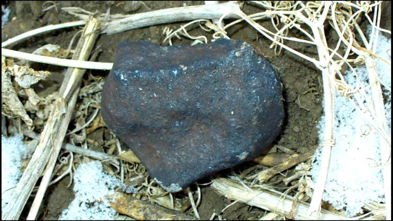 How To Id / Identify A Meteorite - Stone