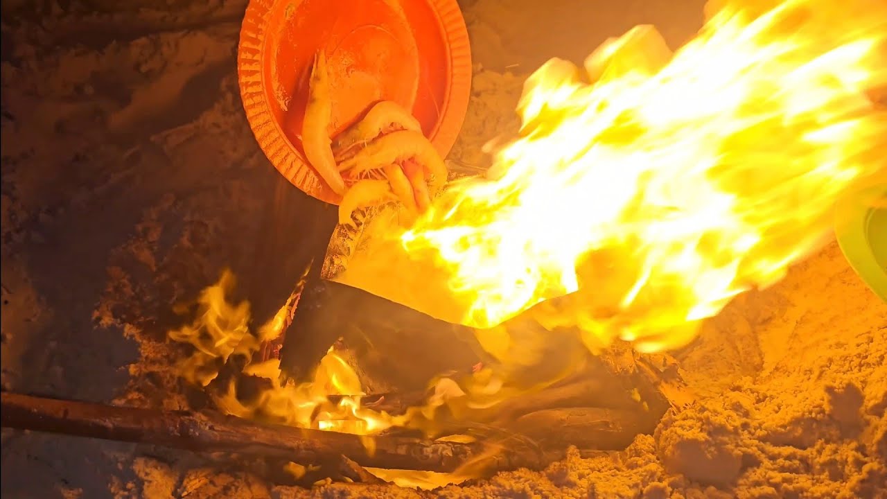 PESCARIA NOTURNA, PEIXES E CAMARÃO FRITO NA HORA.