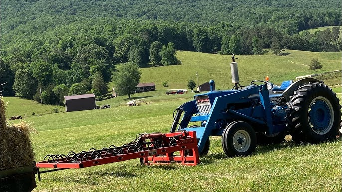 Hauling hay with the maxilator accumagraple 