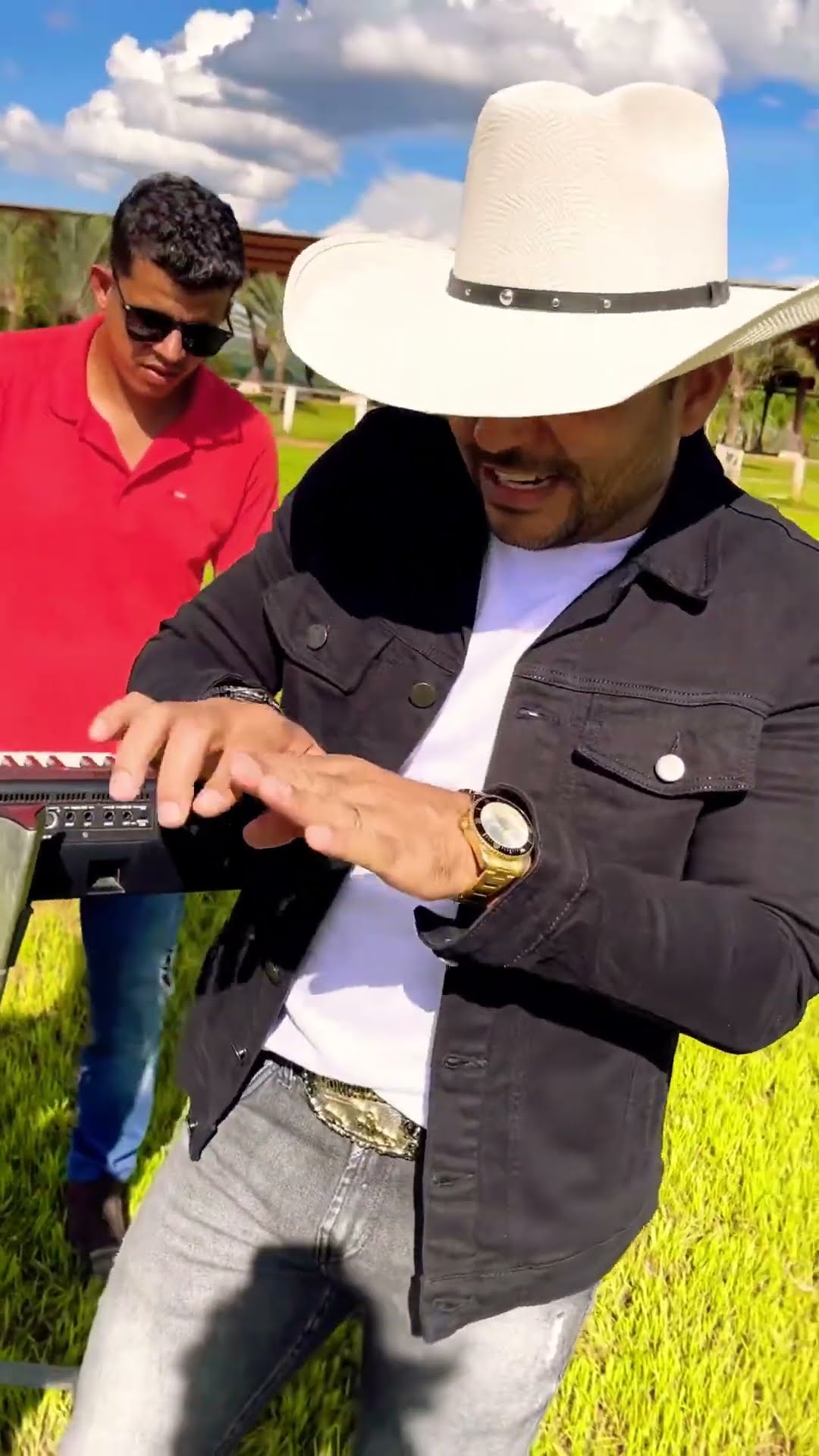 Leãozinho Do Forró vem estourando música beijo daquele cara #boanoiteee #sertanejo #leãozinho