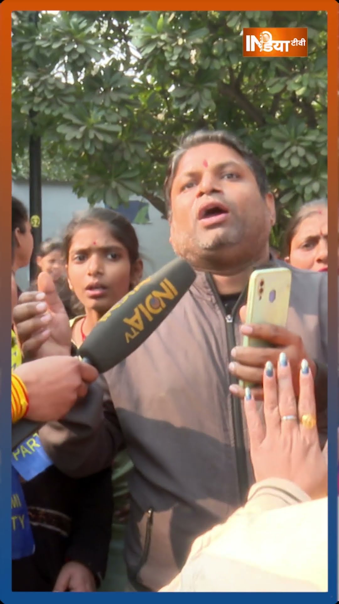प्रदूषण, पानी और यमुना पर #aap कार्यकर्ताओं ने दिया गजब का ज्ञान | #delhielection #kejriwal #bjp