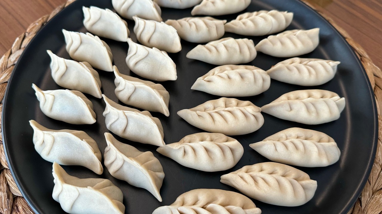 KAYSERİ MANTISINA RAKİP❗️ÇİN MANTISI TARİFİ (GYOZA) 🥟 Çin Mantısı Nasıl Yapılır ❓Çiçekintarifleri