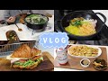 ENG) VLOG | 자취생브이로그, 추운날에 사태전골, 굴전 해먹고 이것저것 요리하는 일상 (알밥, 새우전, 크로와상샌드위치, 에그인헬)