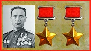 Стал дважды Героем Советского Союза, провоевав всю войну в пехоте и пройдя путь от рядового красно..