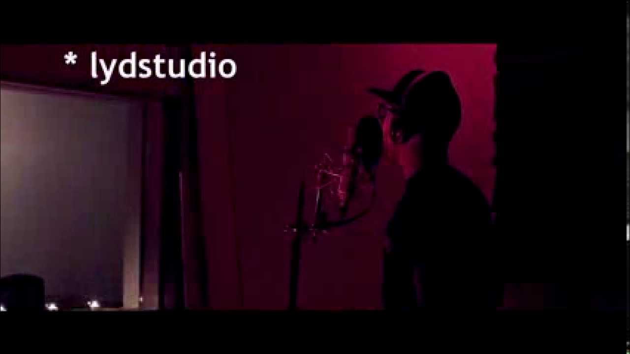 Ungdomshuset U82 - laget av Mathias Sandvik