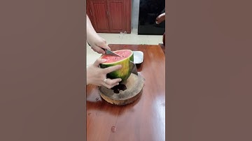 Cách cắt dưa hấu nhanh