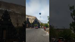 TODAYS TOUR TO MELASTI BEACH - SOUTH BALI tour driver by KOMANGBALITRIP.COM #balitourpackages #bali