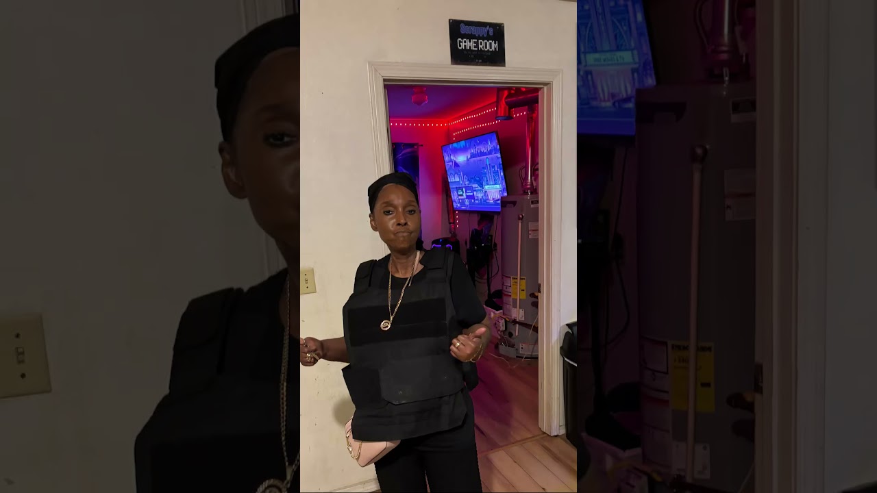 HuSbAnD WIfE ROmAnCenEw LOvE STaTuSNeWlY MArRiEd ROmAnTiC COuPlE CUtE COuPlE GOaL Shorts Short - Hindi Status Tube