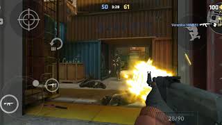 Critical ops играю в 4 пальца!! Начало!!! screenshot 2
