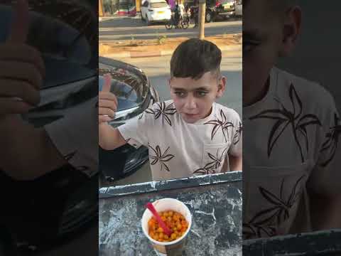 شوفو مين جاي يشتري ذرة اليوم Trending اكسبلور الكوشي ضحك Viralvideo Funny دويتو Food