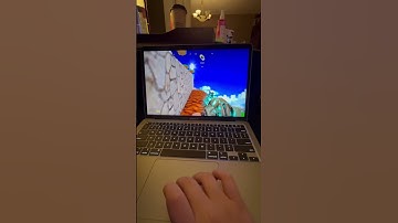 Garry’s mod working on MacBook Air! (Tutorial at 30 likes)