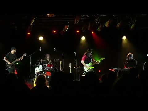 Bob & The Wigs   Le Blues me guette/Câline de doux blues (Offenbach cover)