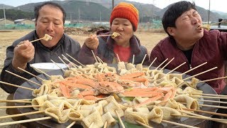 대게 넣고 어묵 한 가~득 넣어 뜨~끈한 [[어묵탕(Fish cake soup)]] 요리&먹방!! - Mukbang eating show