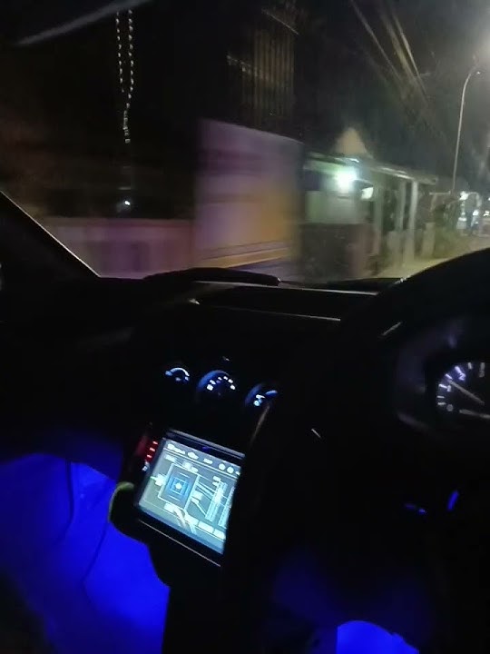 Story nyetir mobil malam hari