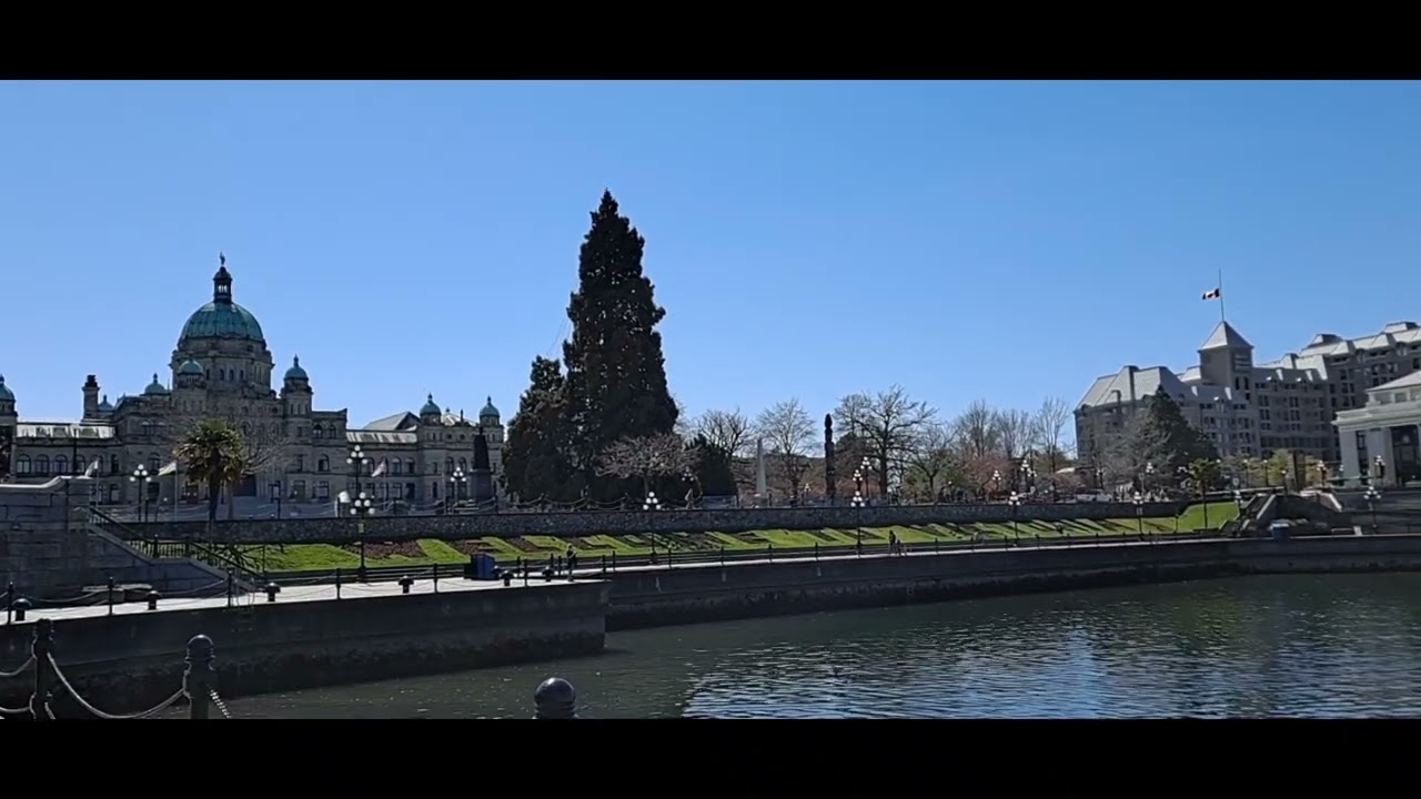 VICTORIA 🇨🇦 ( Vancouver Island ) Downtown Roadtrip Sightseeing Stories !