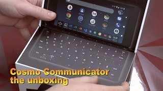 Cosmo Communicator - unboxing the Planet Computers 