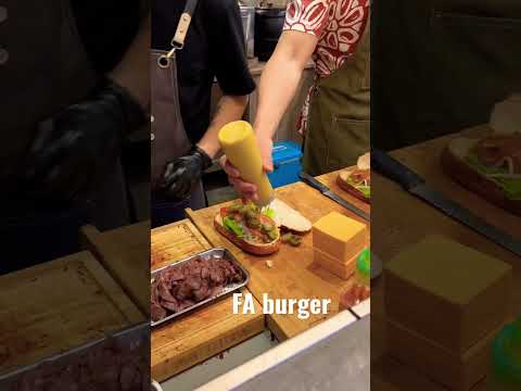 FA burger #美食 #burger 超棒牛肉潛艇堡