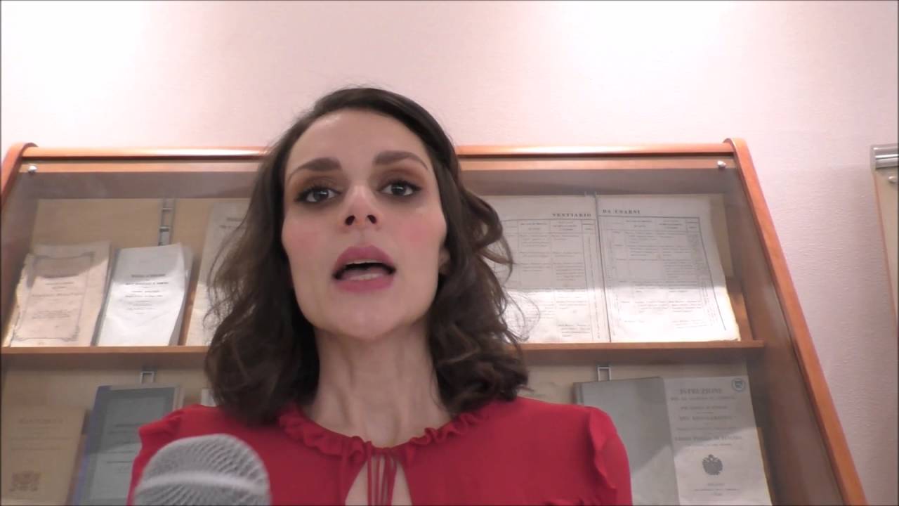 Il Sistema: videointervista a Raffaella Rea, leggi l'articolo su SpettacoloMania.it