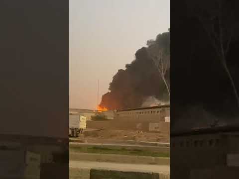 لا حول ولا قوةالا بالله حريق كبير مصانع فوم بالعاشر من رمضان ربنا يستر علي العاملين ويعوض علي صاحب