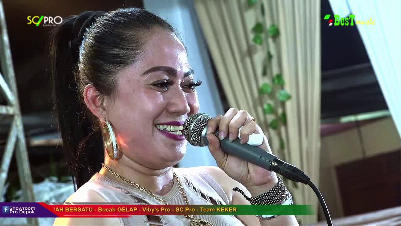 fitri handayani  II  gerimis  II  COVER BEST MUSIC