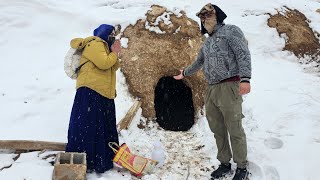 A young man shelters a homeless mom in snow..and then something incredible happens