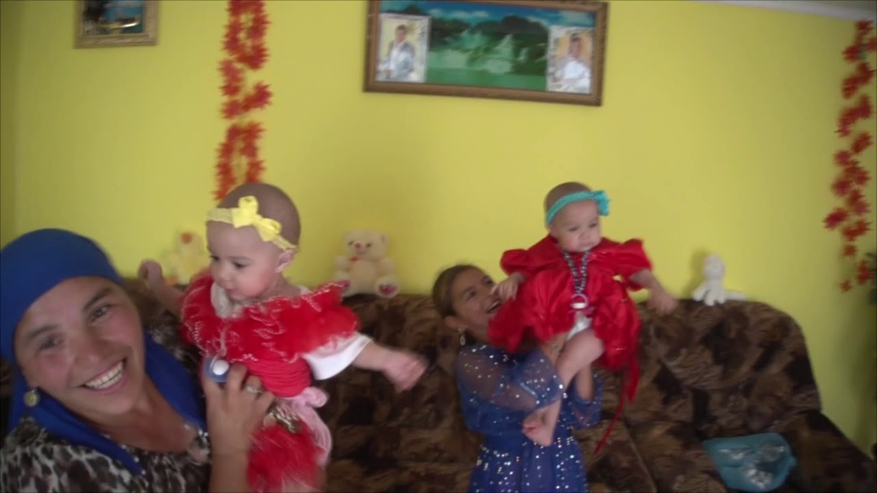 9 August Tarzai & Jenika