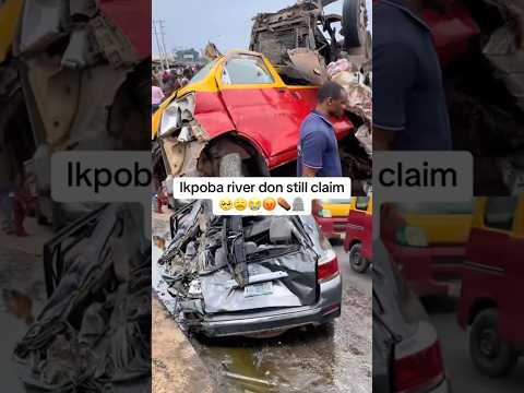 Road crash in #BeninCity involving about 10 vehicles at #ikpoba #river #shorts #nigeria #shortvideo