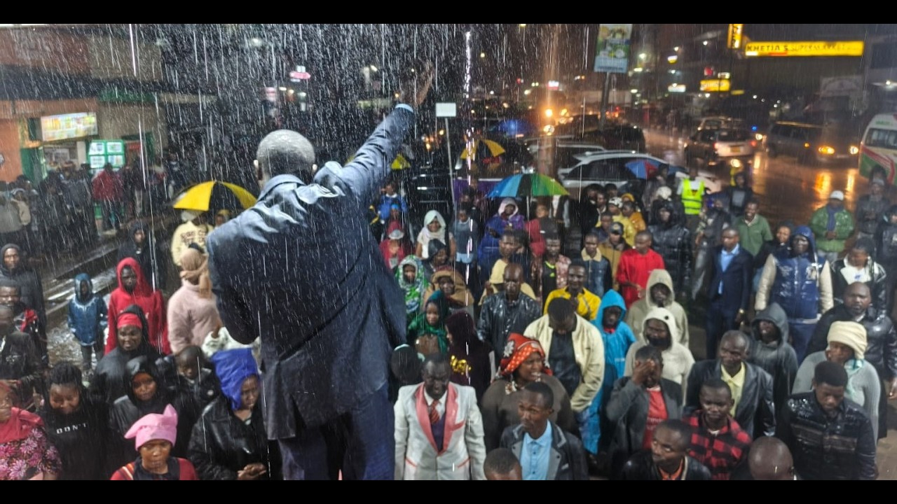 LUNCH HOUR SERVICE WITH APOSTLE CHARLES MUTURI