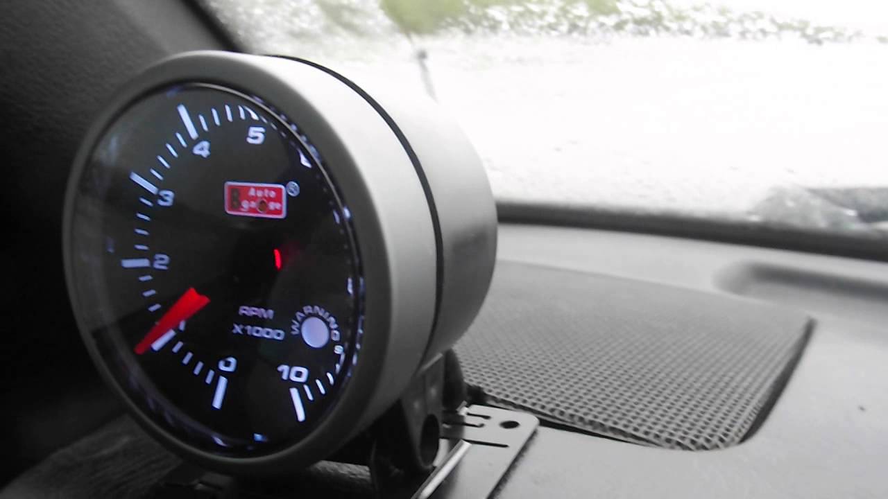 Тахометр autogauge не работает