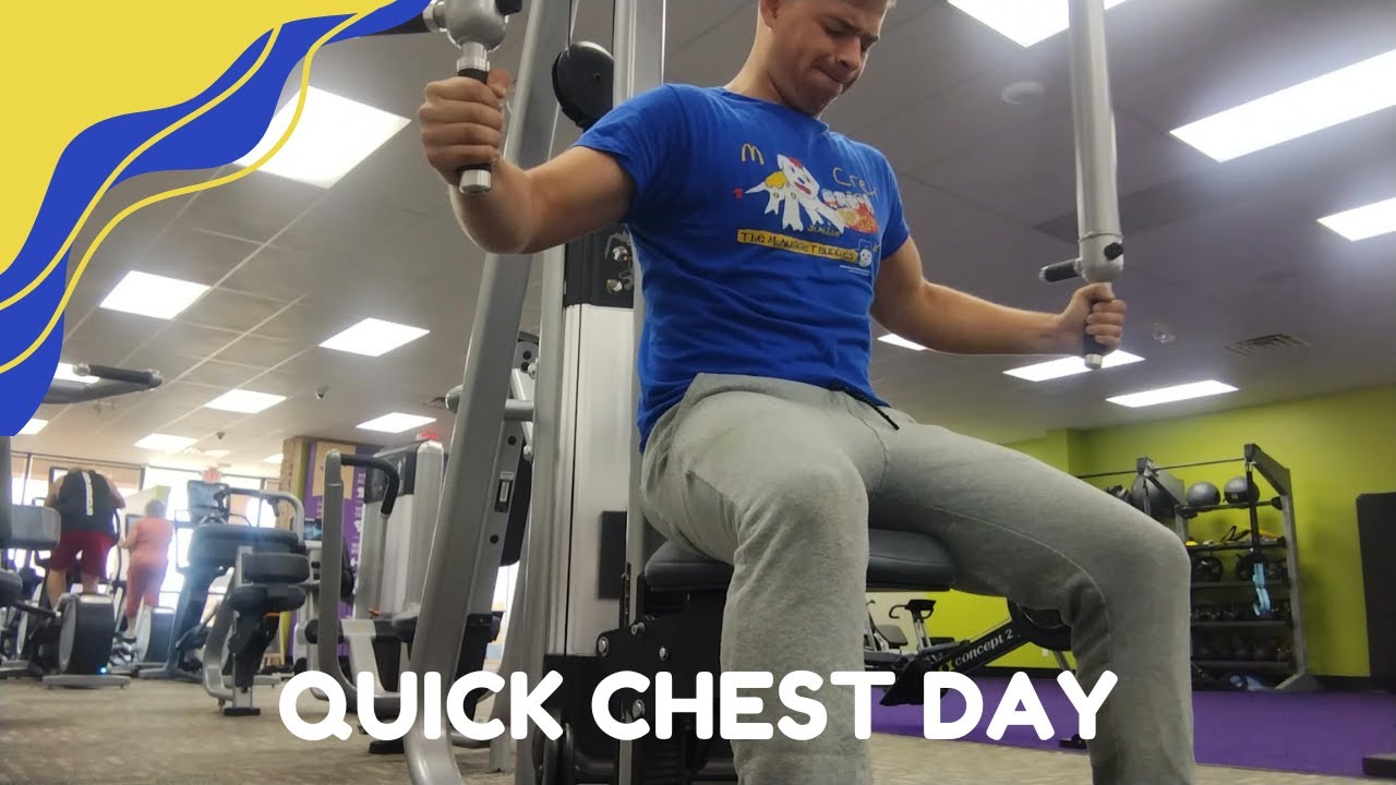 Quick Chest Day | Going Light This Week - YouTube