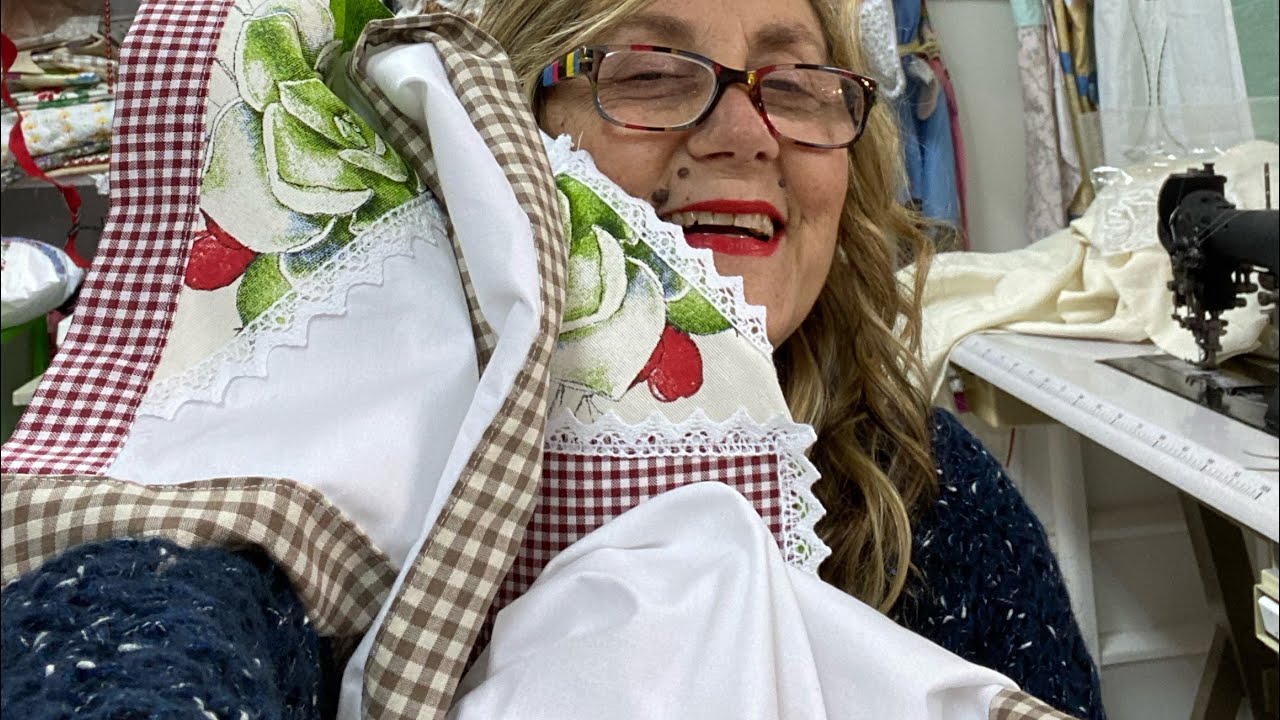 Il runner con i ritagli di stoffa.