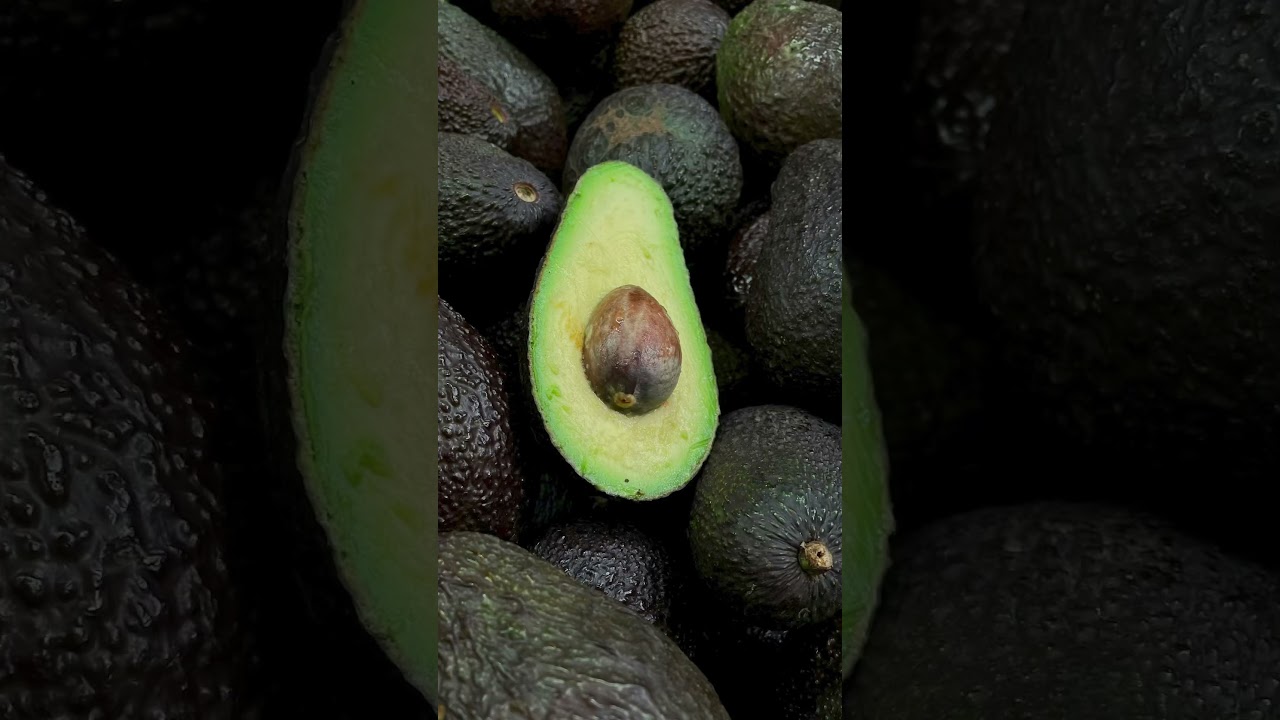 Clearer thoughts. Sharper focus. More energy. What you eat literally builds your brain.