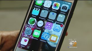 Experts: Regularly Clean Your Cell Phone During Flu Season