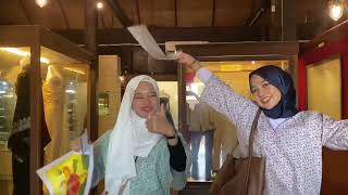 HTM130(vlog) at any attractions place